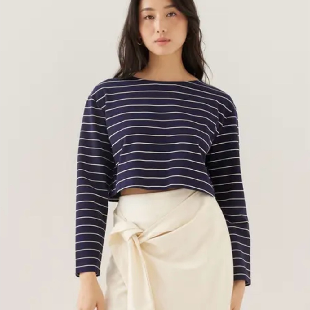 097 LOVE BONITO Navy Striped Women's Top, Size 8. NWT